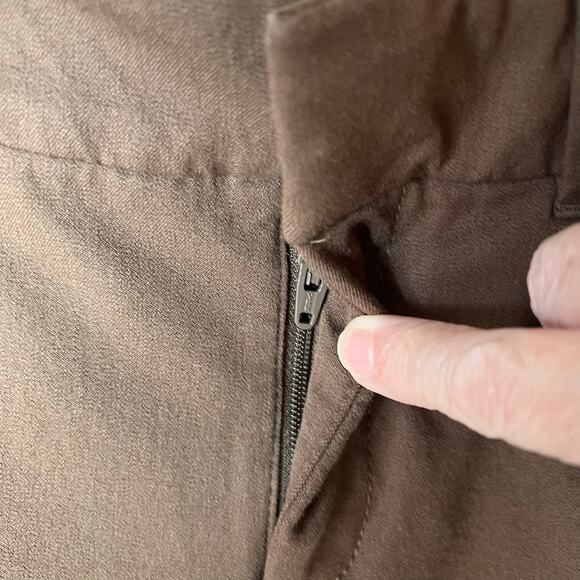 Old Navy Pants Womens Size 6 Petite Chocolate Brown High Rise Pixie Flare - Picture 10 of 16